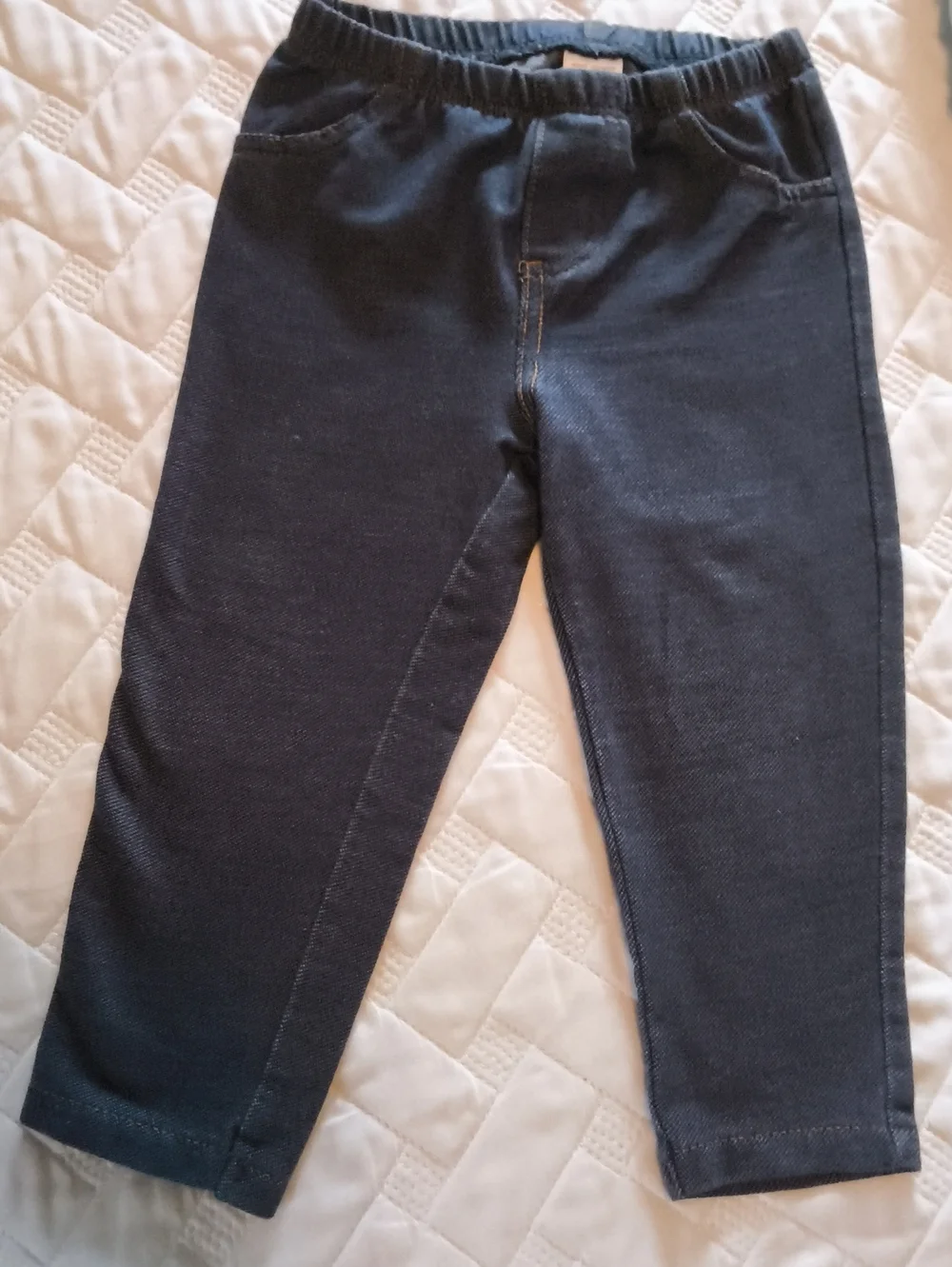 Silver Bows-n-Jeggings